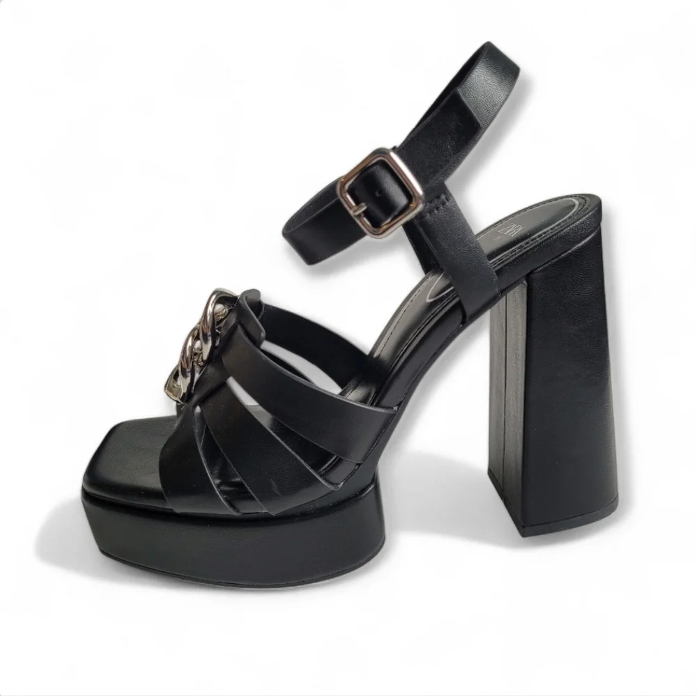 NWT Zara Chunky Black Platform Sandals with Chain Detail Size 9 - Picture 3 of 16